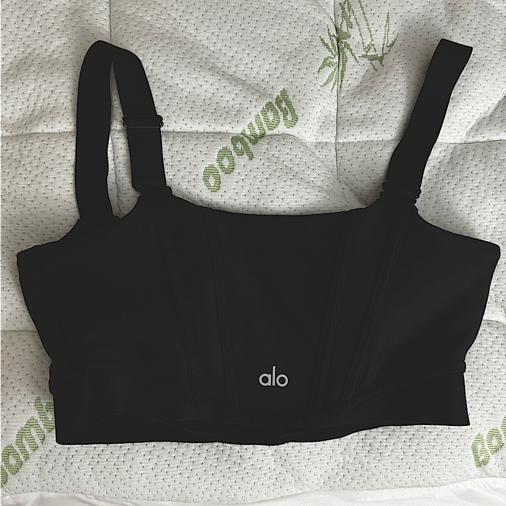 Sport bra Alo Yoga, M